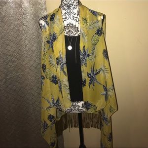 Sheer sleeveless kimono